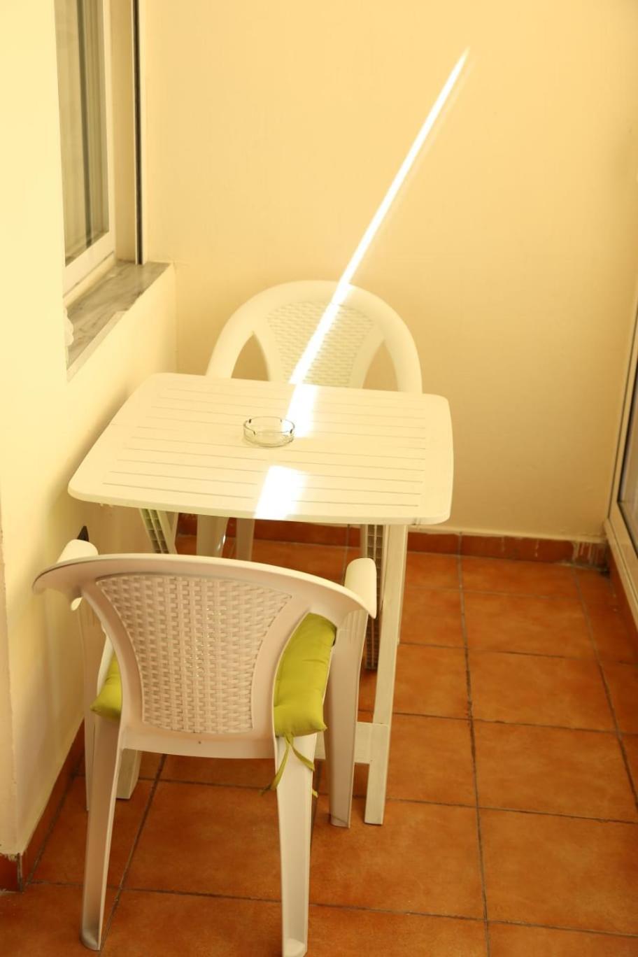 Ergi'S Host Apartment Tirana Zewnętrze zdjęcie